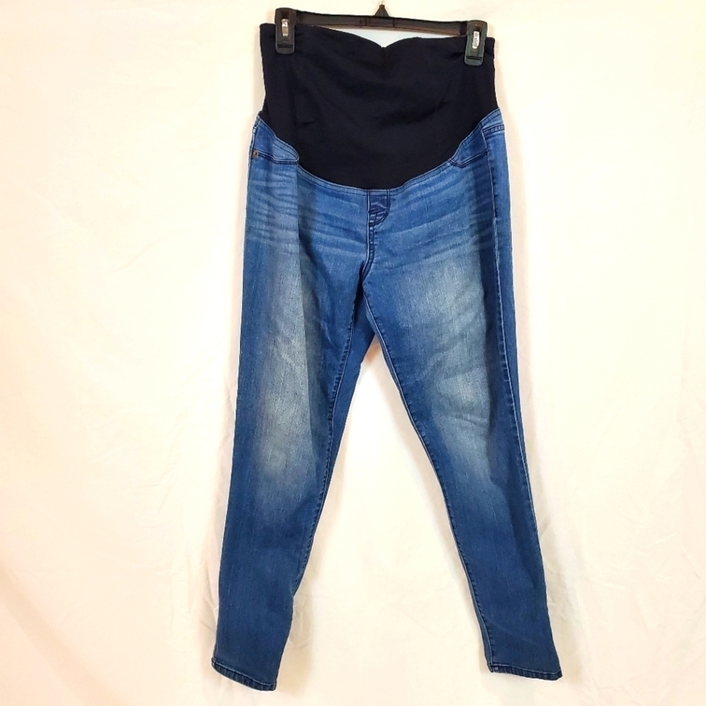 Isabelle maternity by Ingrid and Isabelle Jegging size 6